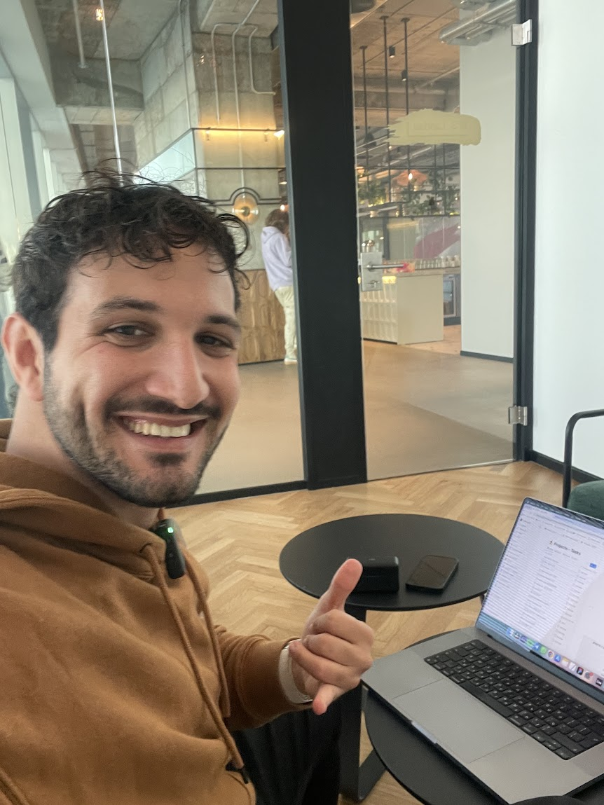 Founder working in a cafe